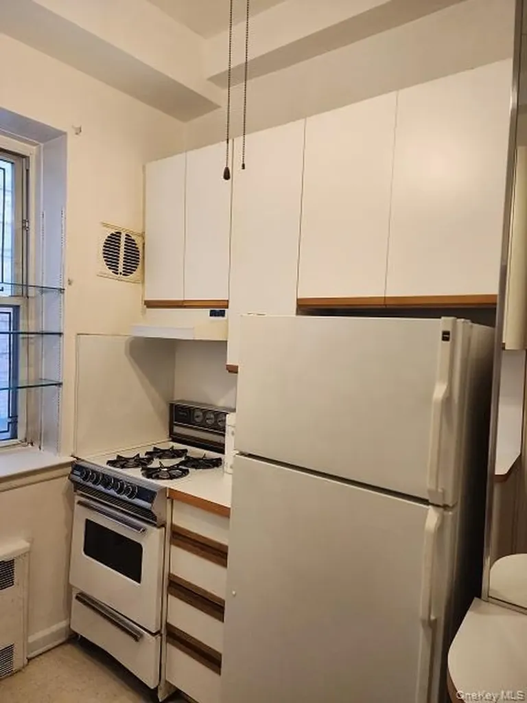 102-55 67 Drive Forest Hills NY 11375