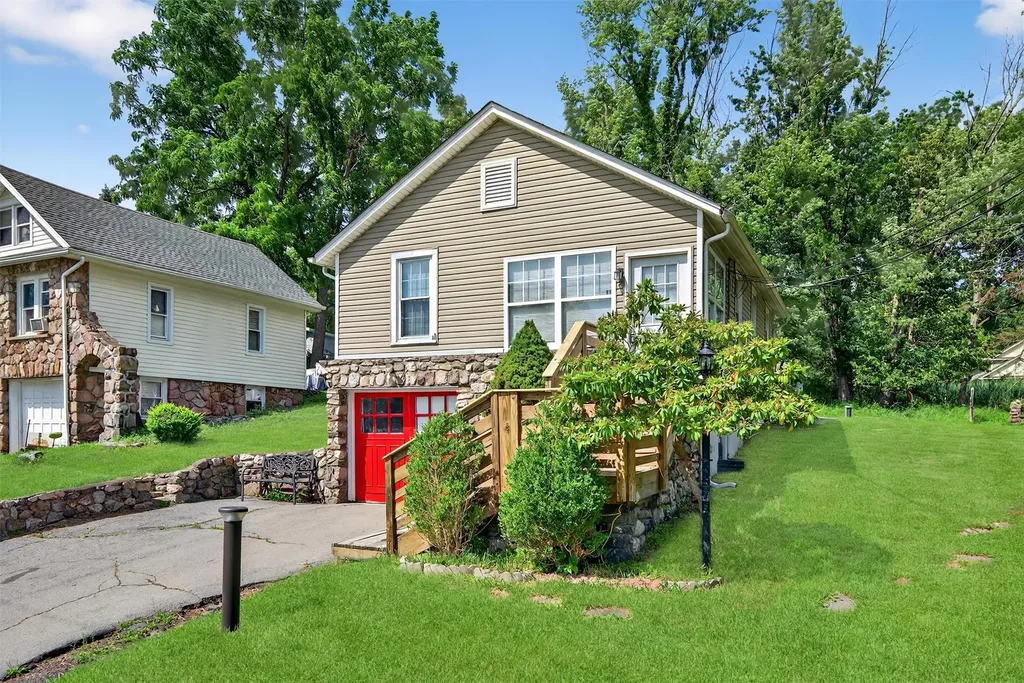 12 Lake Region Boulevard Monroe NY 10950