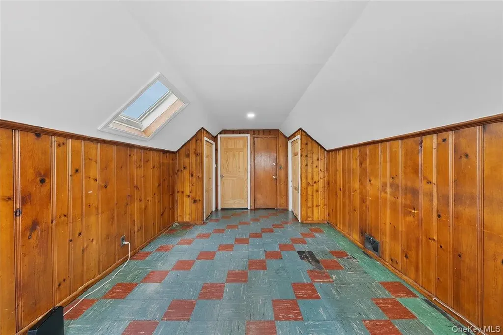 159 Branch Avenue Freeport NY 11520