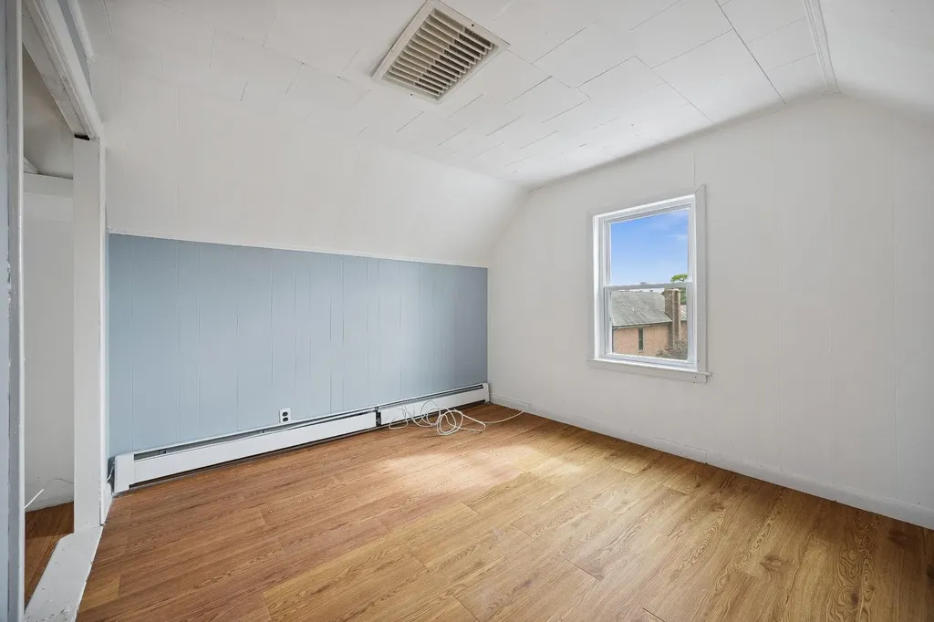 1639 Hone Avenue Bronx NY 10461