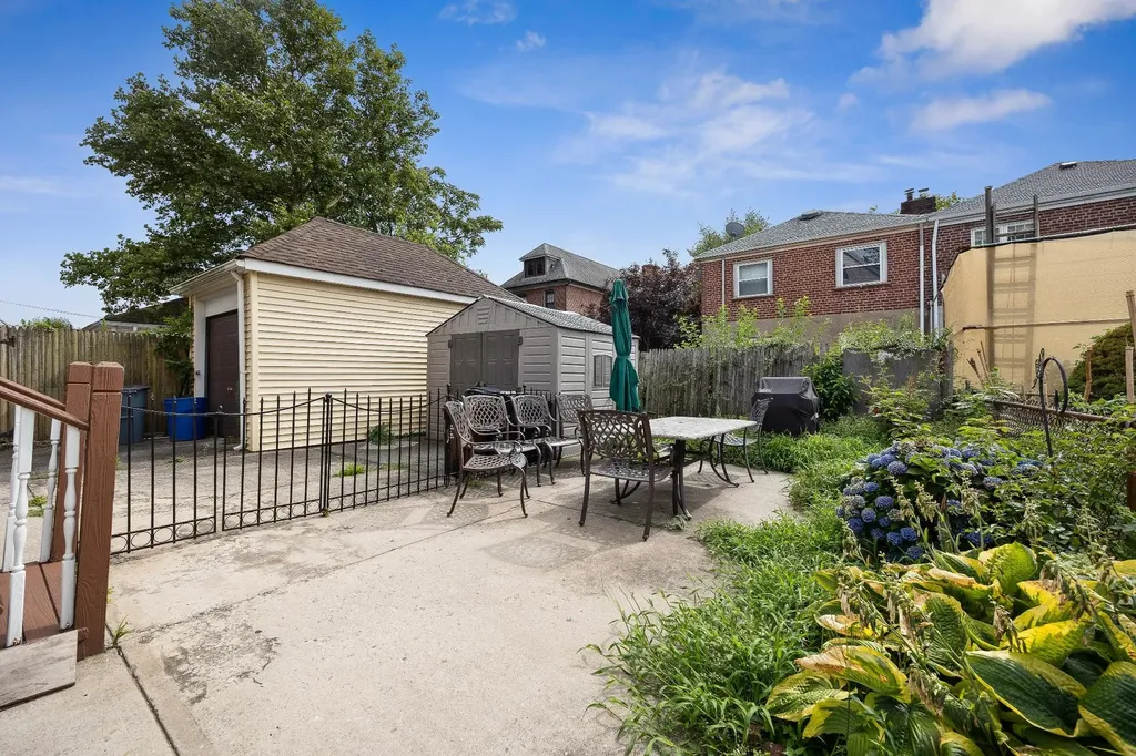 1639 Hone Avenue Bronx NY 10461