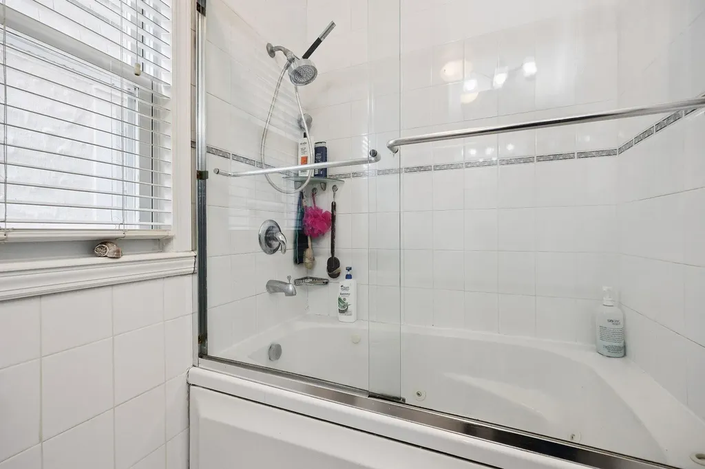 1639 Hone Avenue Bronx NY 10461