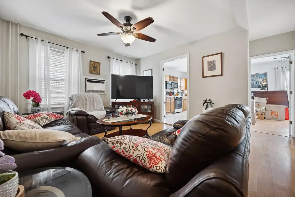 1639 Hone Avenue Bronx NY 10461