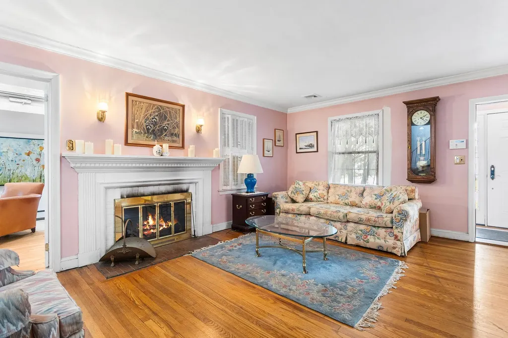 42 E Webster Street Merrick NY 11566