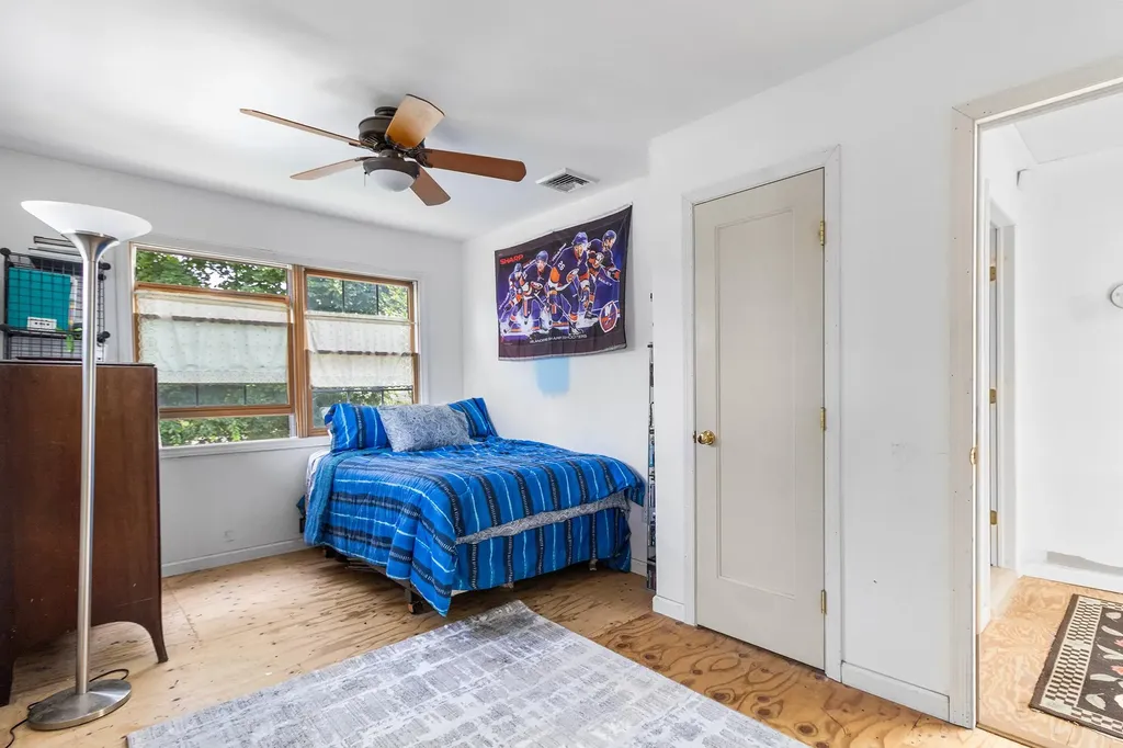 42 E Webster Street Merrick NY 11566