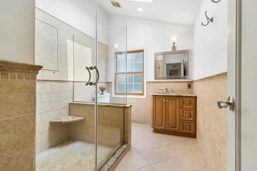 42 E Webster Street Merrick NY 11566