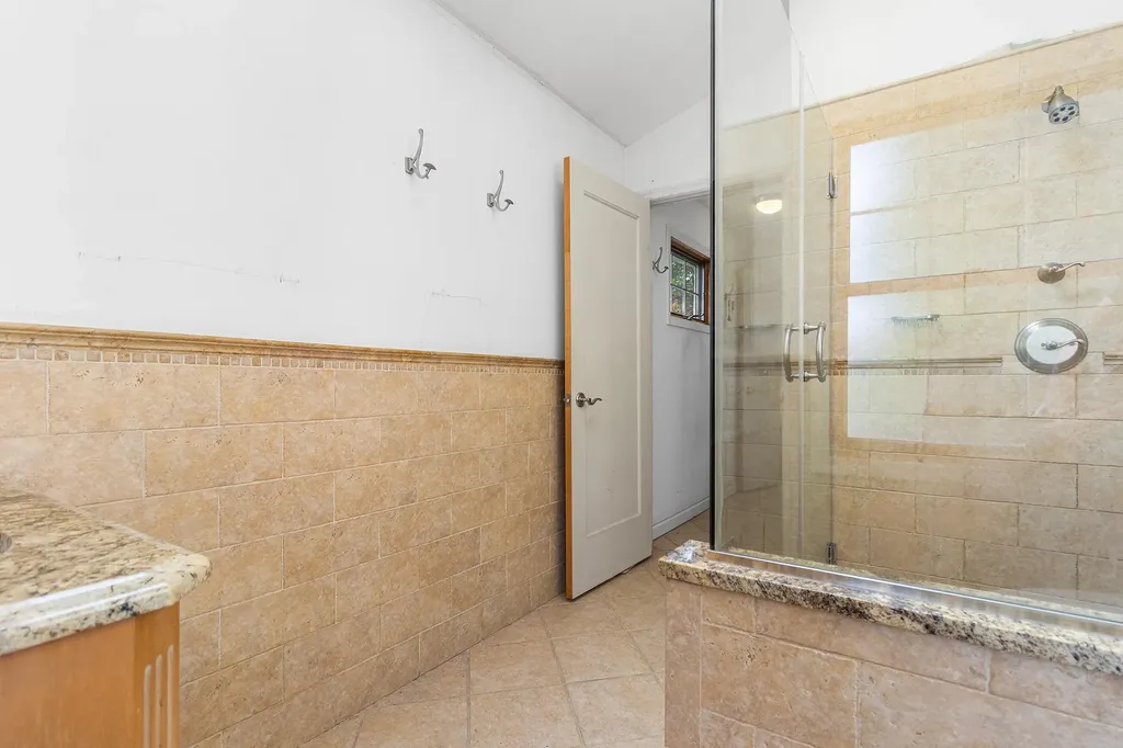 42 E Webster Street Merrick NY 11566