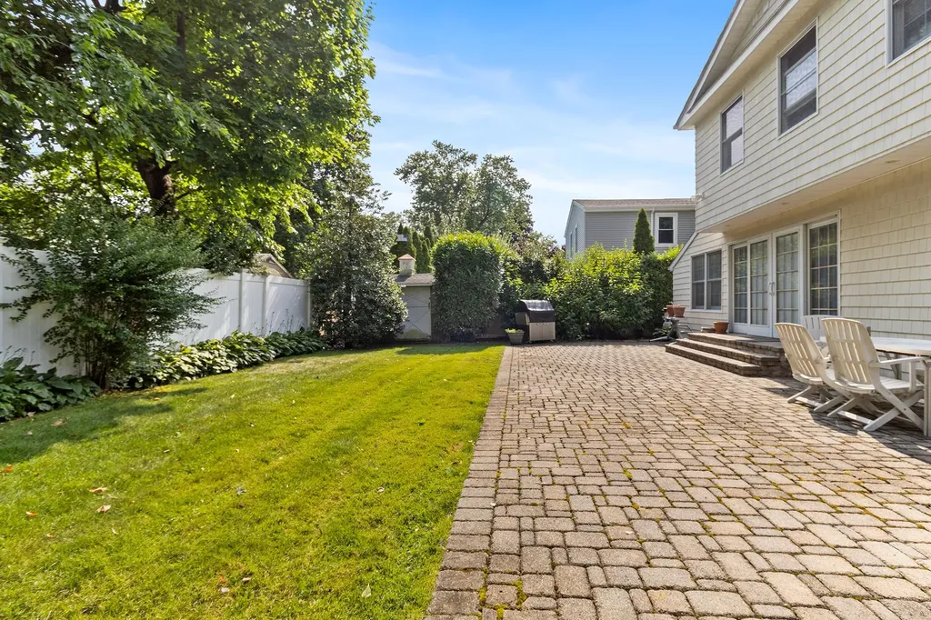 42 E Webster Street Merrick NY 11566