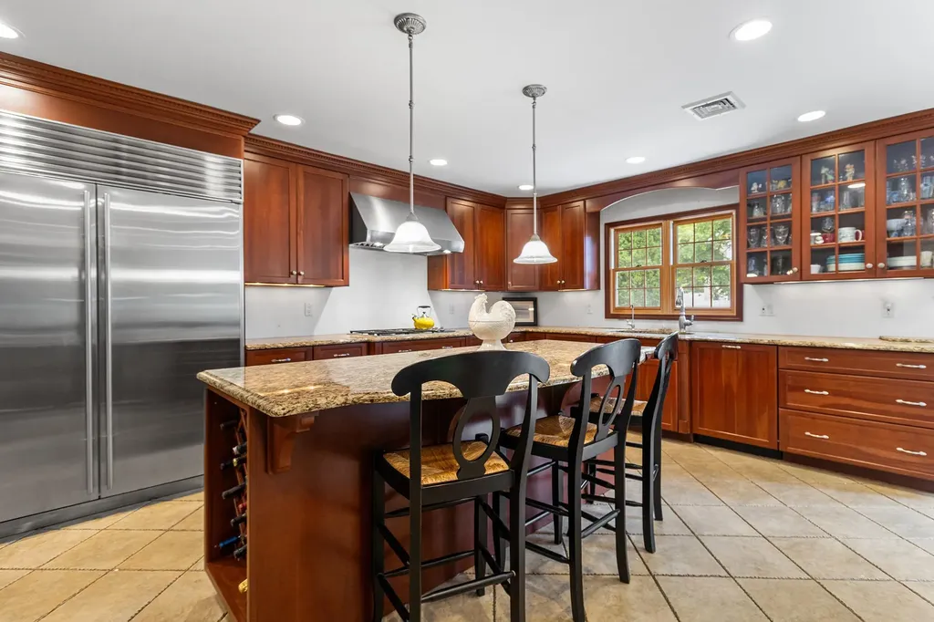 42 E Webster Street Merrick NY 11566