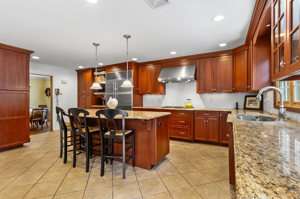 42 E Webster Street Merrick NY 11566