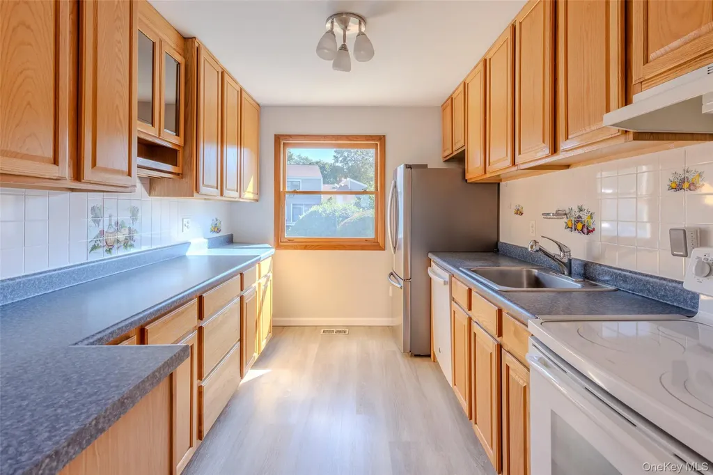 31 Brewster Woods Drive Brewster NY 10509