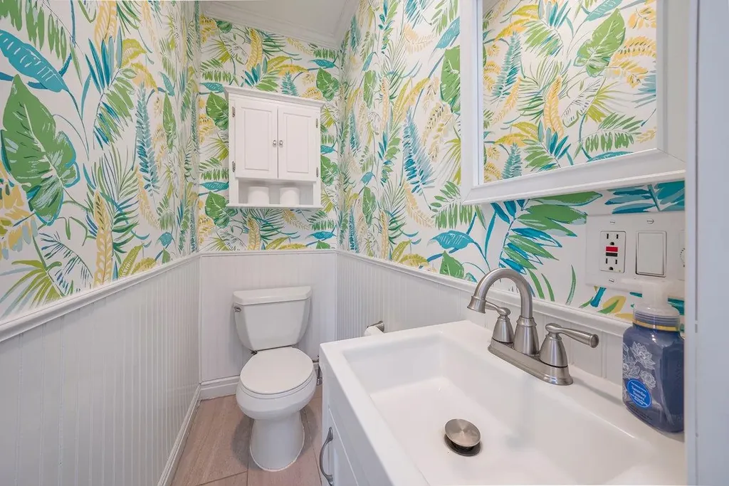4374 Katonah Avenue Bronx NY 10470