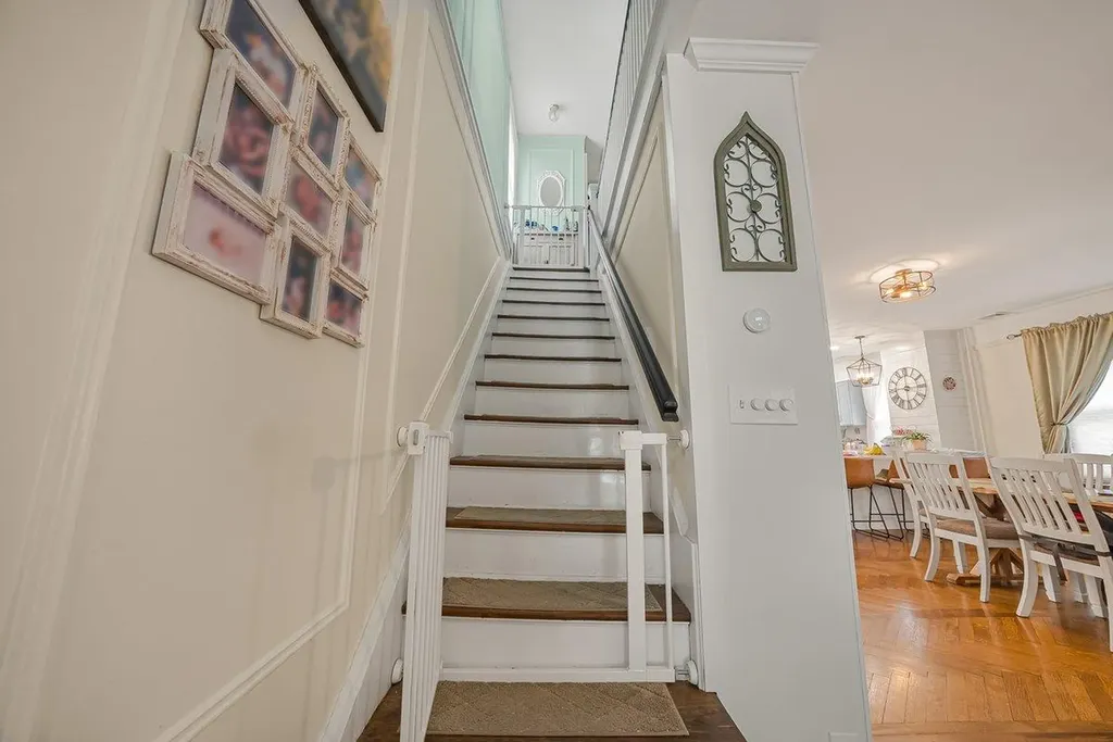 4374 Katonah Avenue Bronx NY 10470