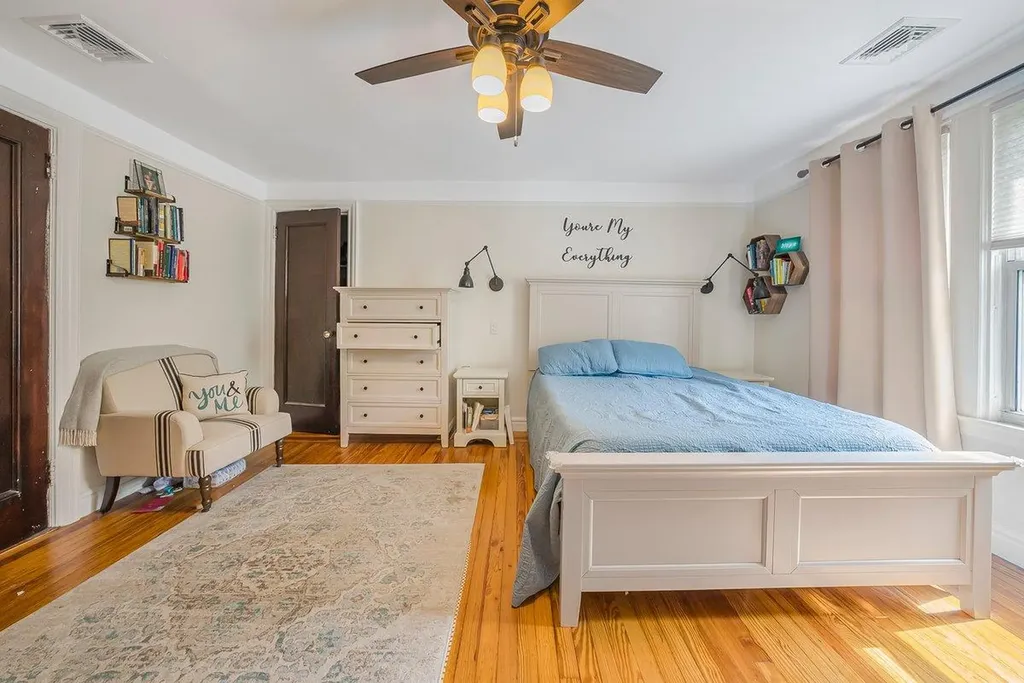 4374 Katonah Avenue Bronx NY 10470