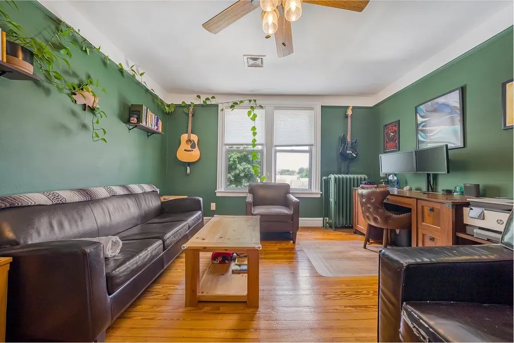 4374 Katonah Avenue Bronx NY 10470