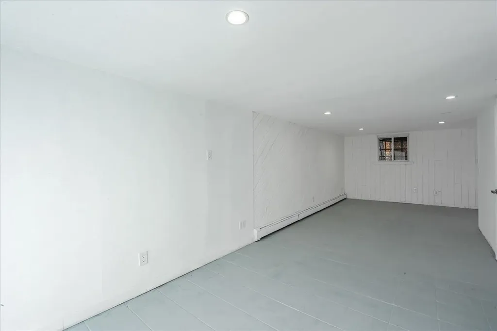 53-26 61st Street Maspeth NY 11378