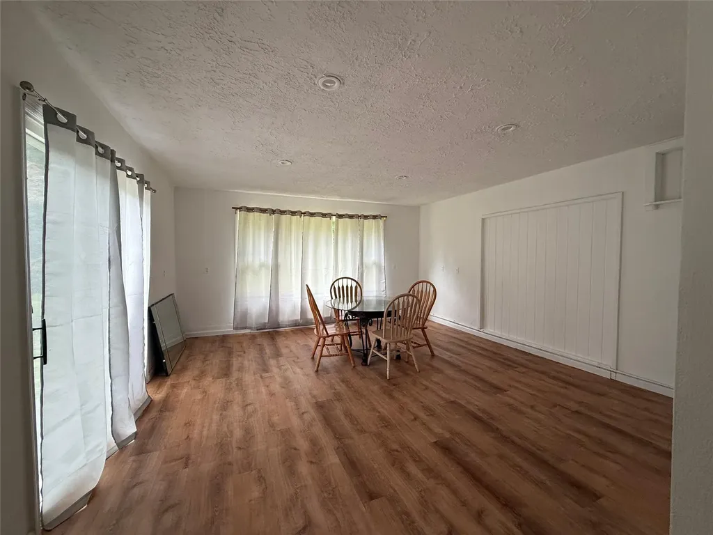 16 Ernest Lane Mahopac NY 10541