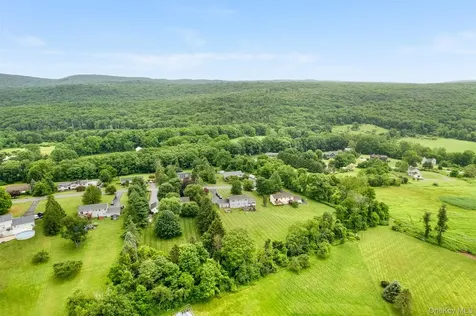 108 Beyer Drive Poughquag NY 12570