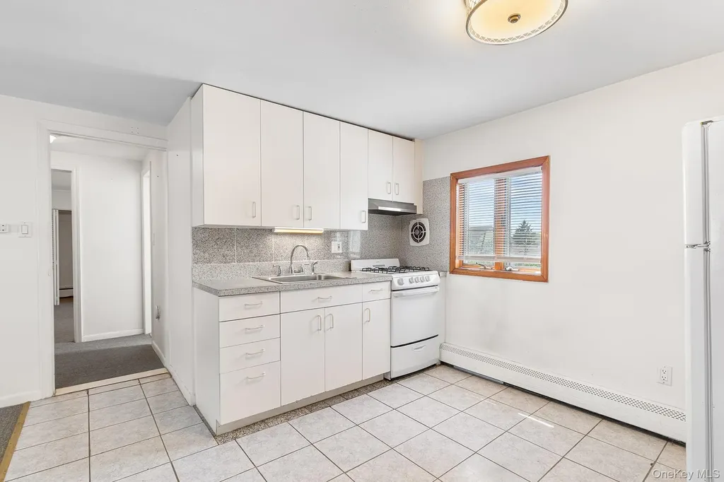 42 Evans Avenue Elmont NY 11003