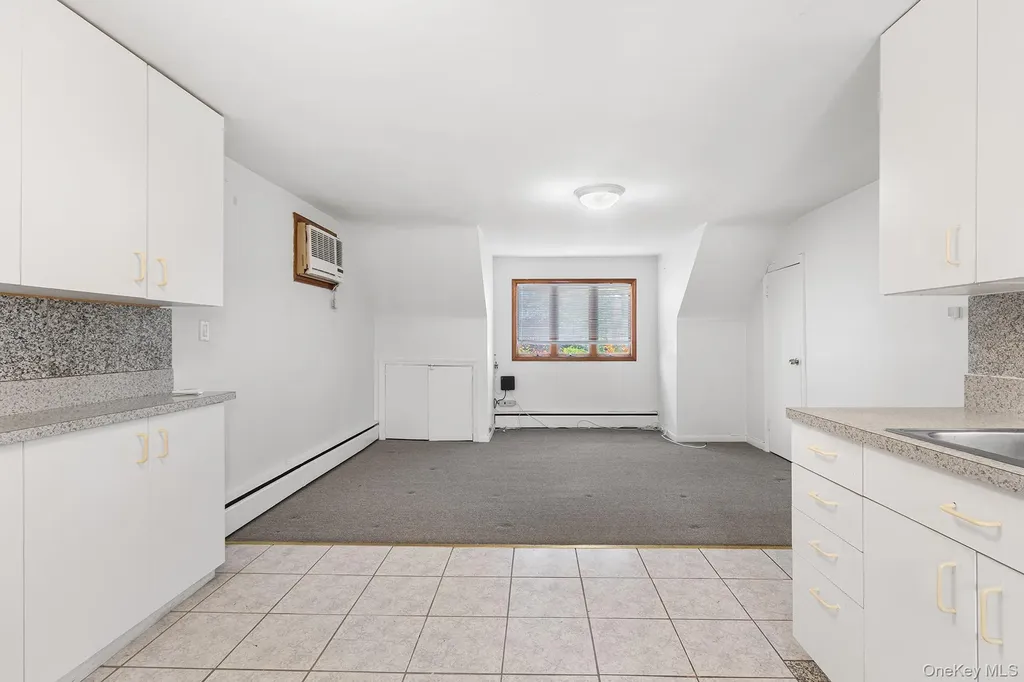 42 Evans Avenue Elmont NY 11003