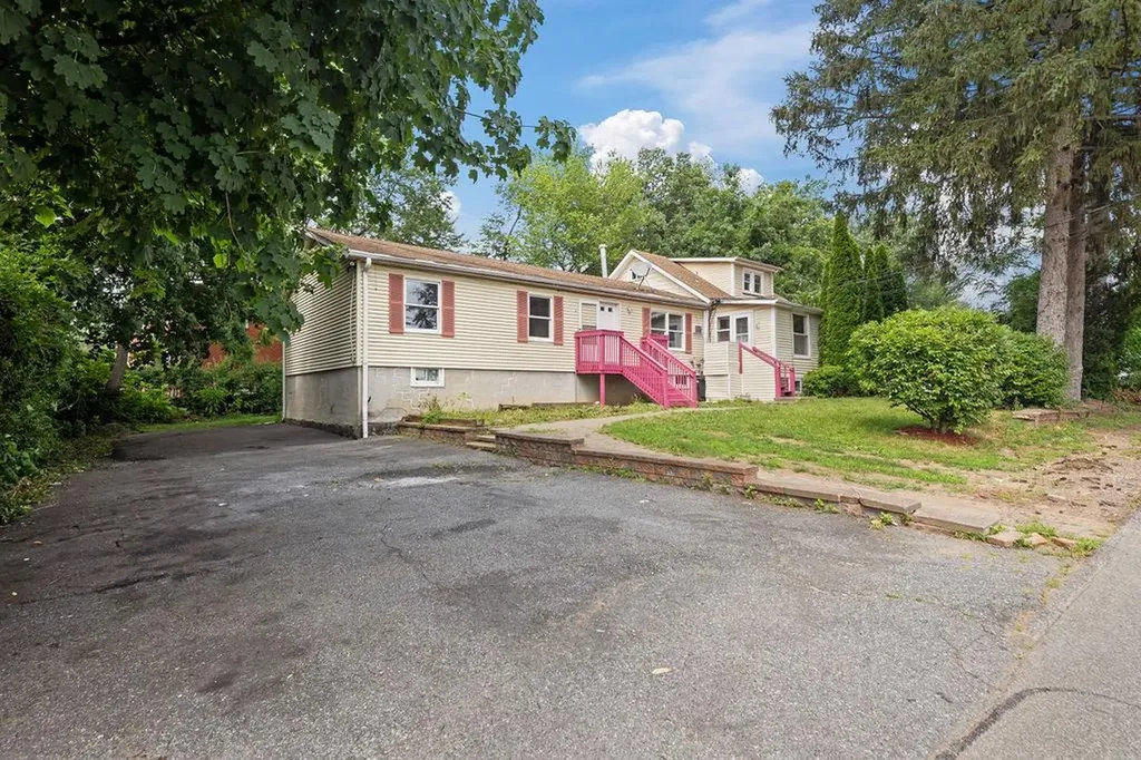 14 Cooper Drive Nanuet NY 10954