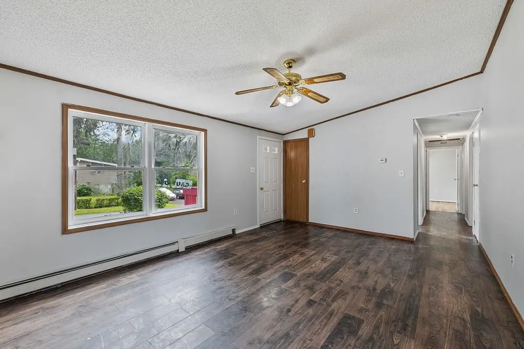 14 Cooper Drive Nanuet NY 10954