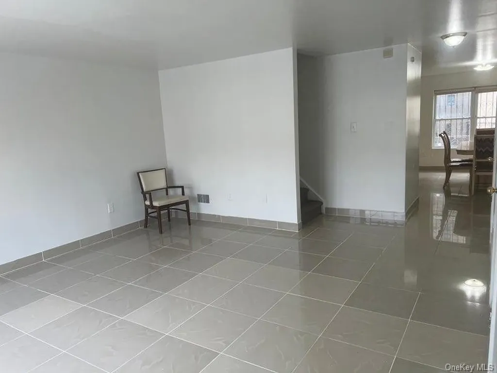596 Beech Terrace Beech Terrace Bronx NY 10454
