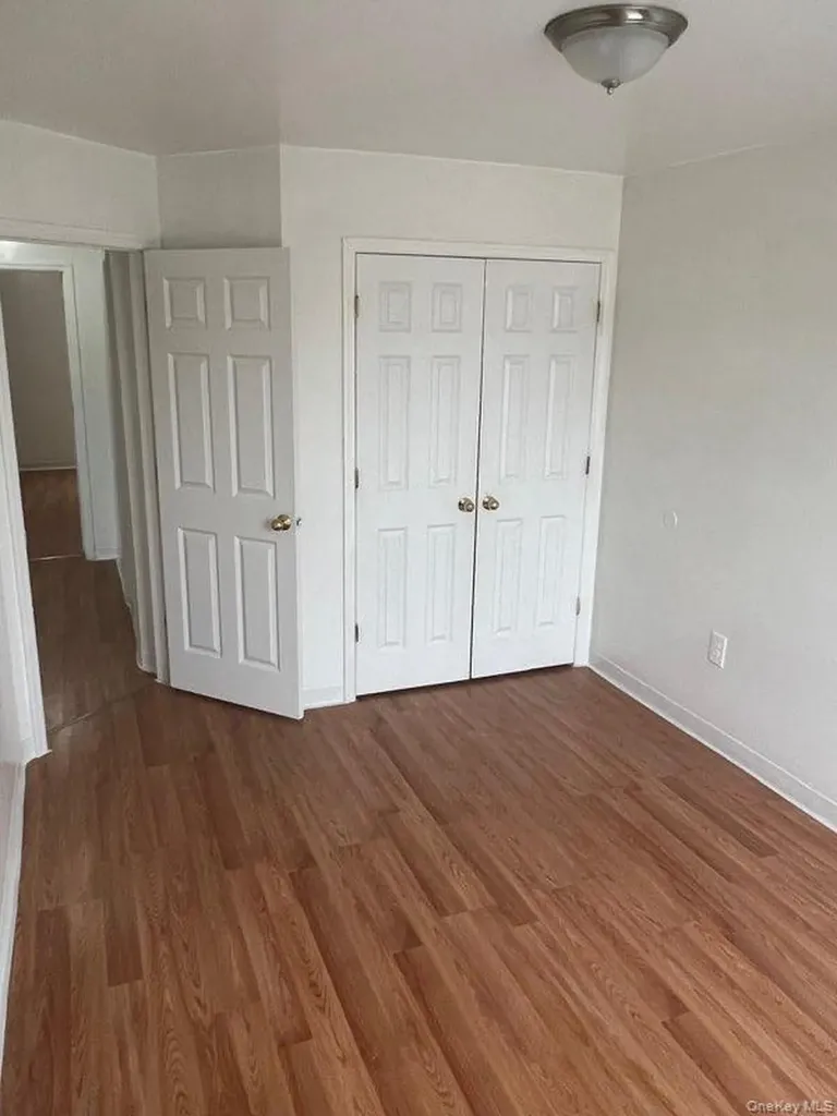 596 Beech Terrace Beech Terrace Bronx NY 10454