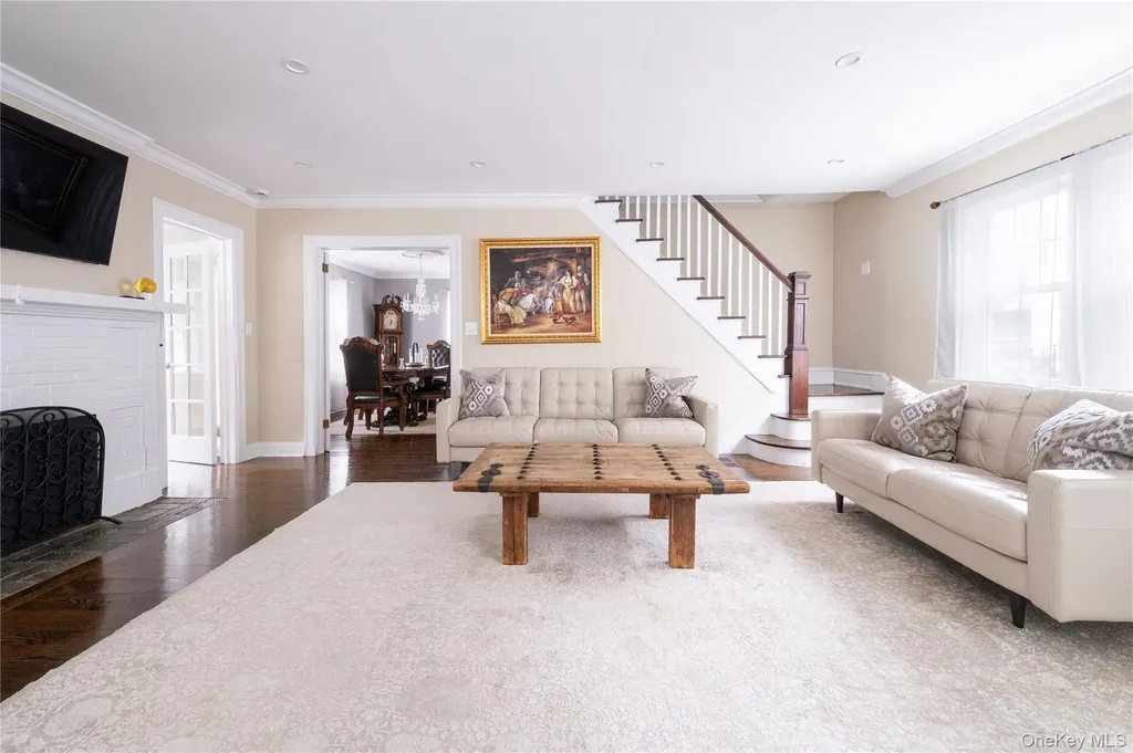 91 Monroe Street Pelham NY 10803