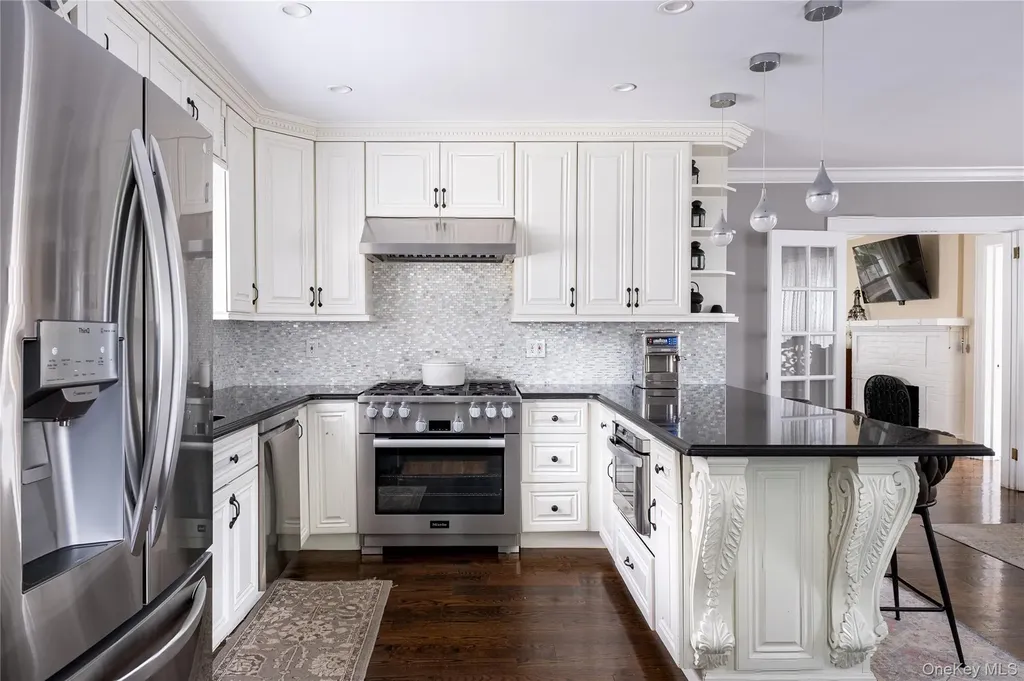 91 Monroe Street Pelham NY 10803