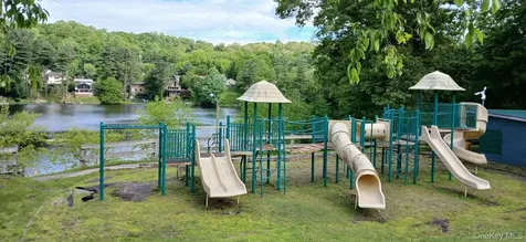 66 Putnam Road Cortlandt Manor NY 10567