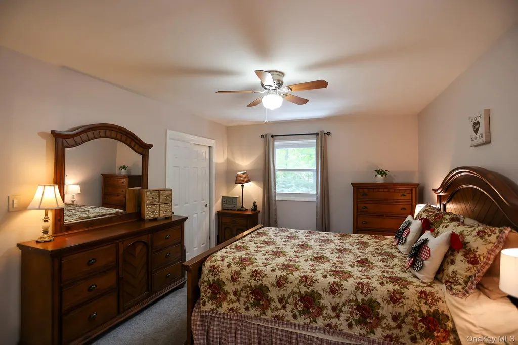 21 Edgebrook Lane Airmont NY 10952