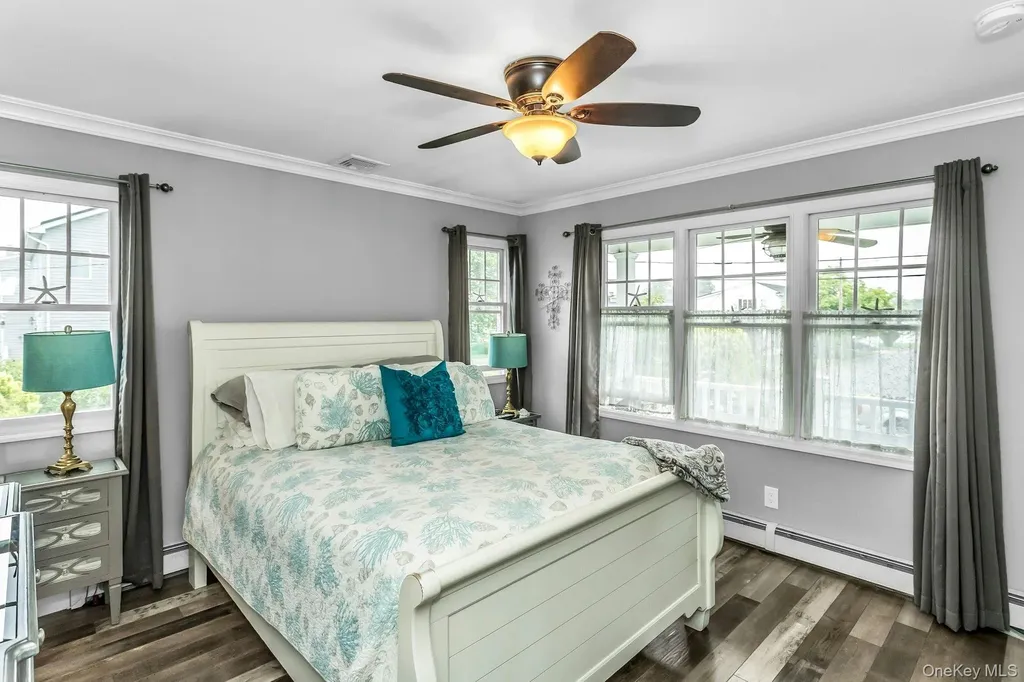 10 Garfield Place Massapequa NY 11758