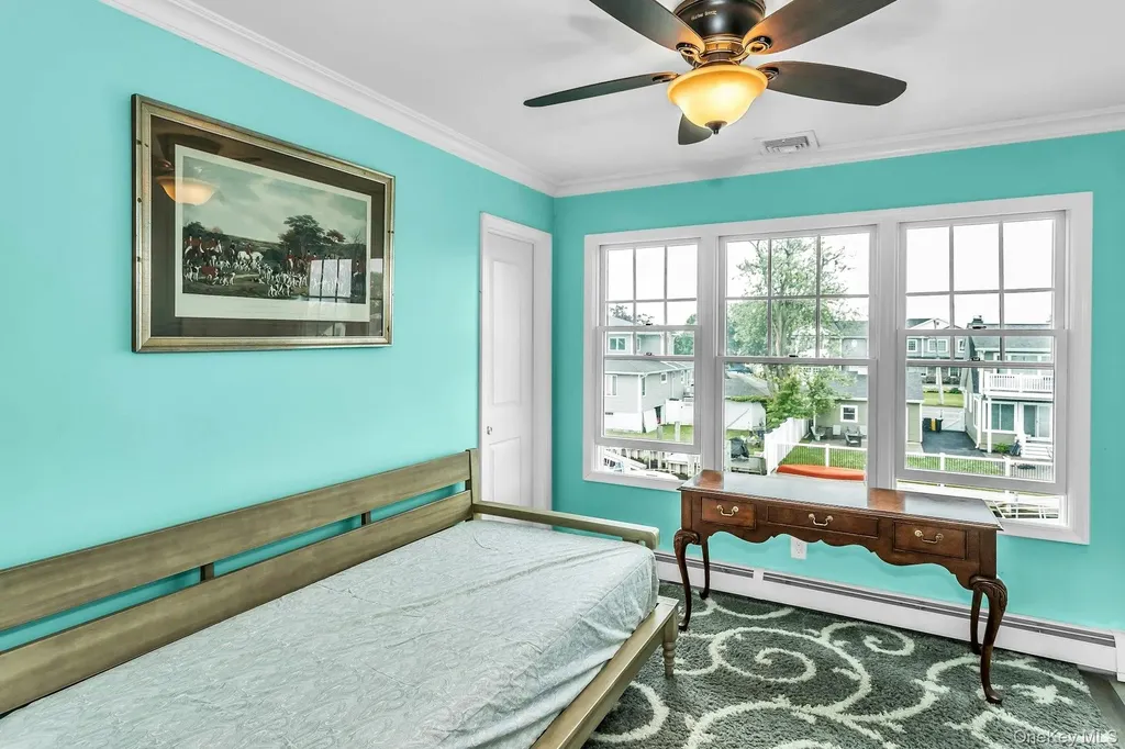 10 Garfield Place Massapequa NY 11758