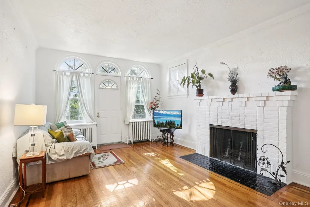 184 Hillcrest Road Mount Vernon NY 10552
