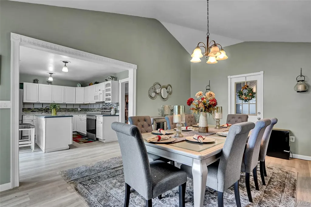 33 Breston Drive W Shirley NY 11967