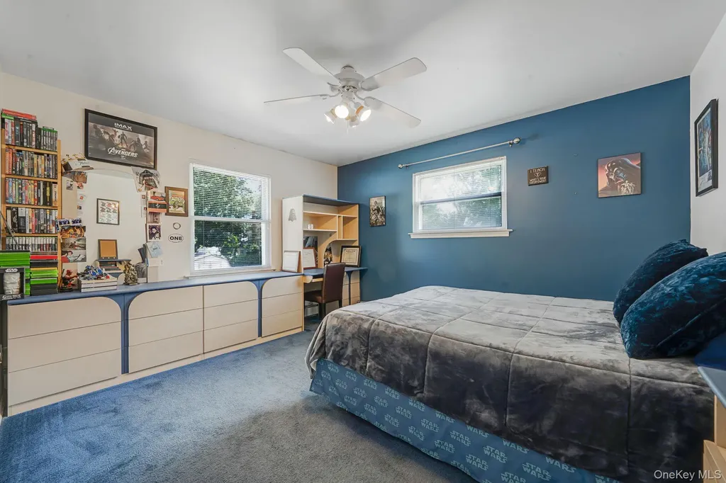 11 Dillmont Drive Smithtown NY 11787
