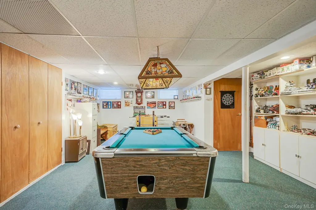 11 Dillmont Drive Smithtown NY 11787