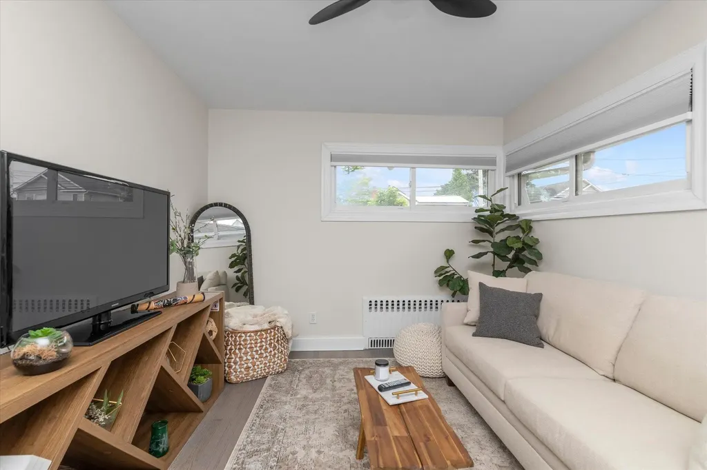 2854 Lenox Road Oceanside NY 11572