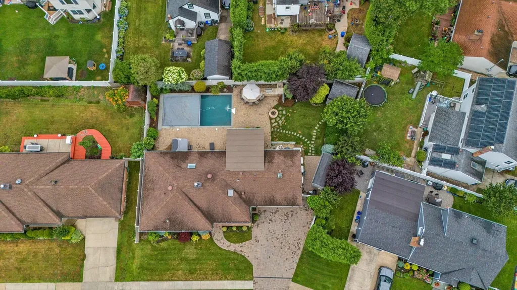 2854 Lenox Road Oceanside NY 11572