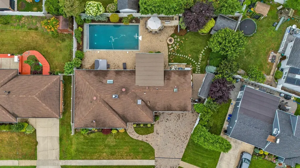 2854 Lenox Road Oceanside NY 11572