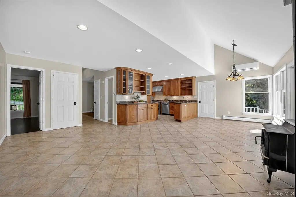 172 Shields Road Red Hook NY 12571