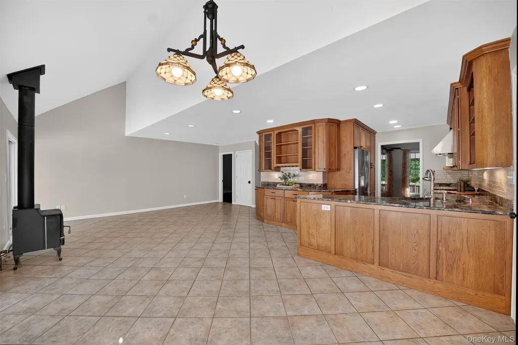 172 Shields Road Red Hook NY 12571
