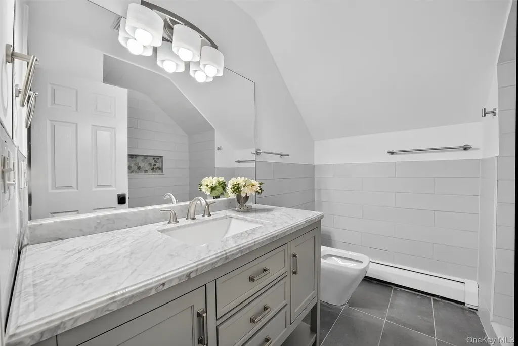 172 Shields Road Red Hook NY 12571