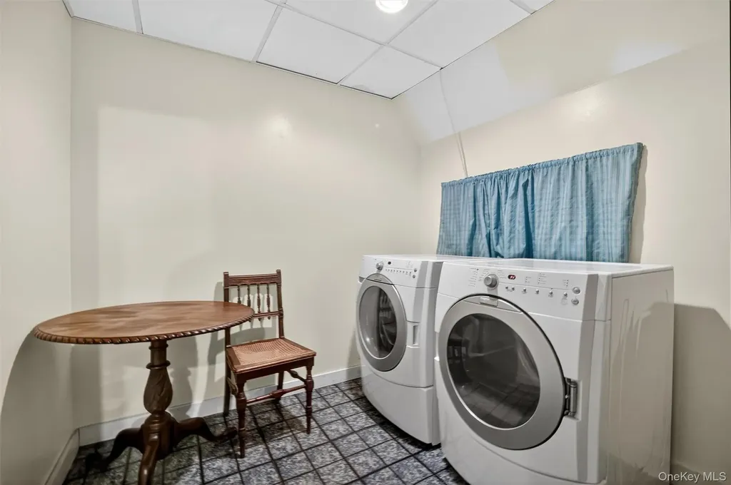 172 Shields Road Red Hook NY 12571