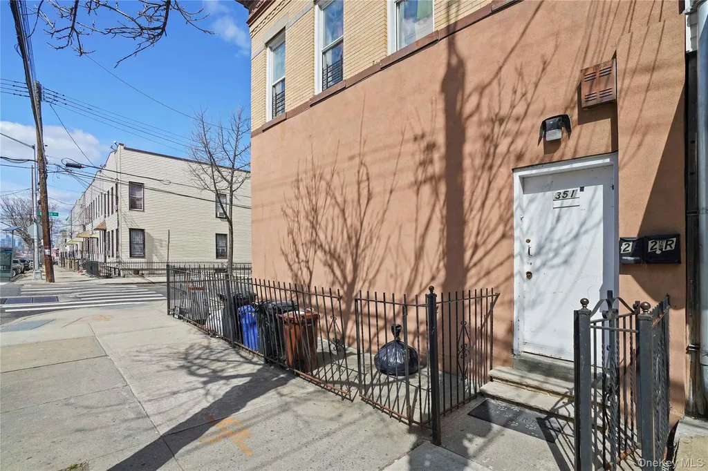 351 Onderdonk Avenue Ridgewood NY 11385