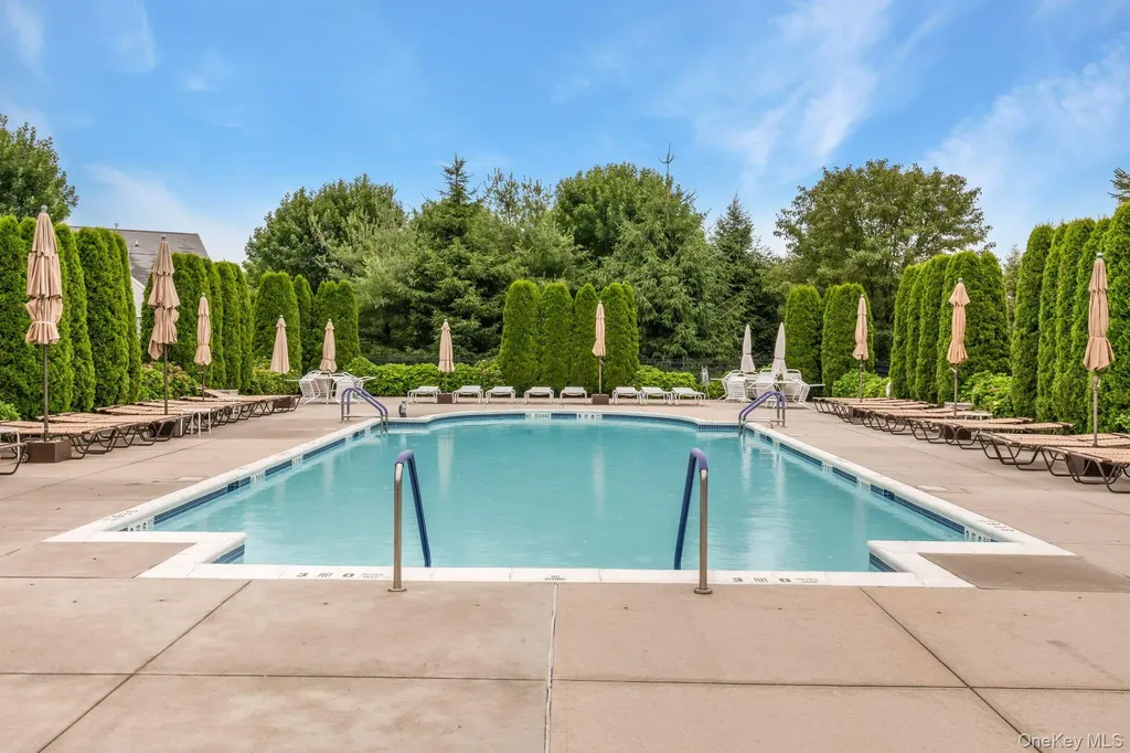 109 Louden Loop Mount Sinai NY 11766