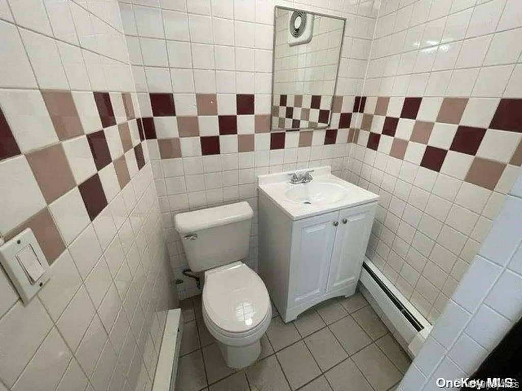 59-78 54 Avenue Maspeth NY 11378