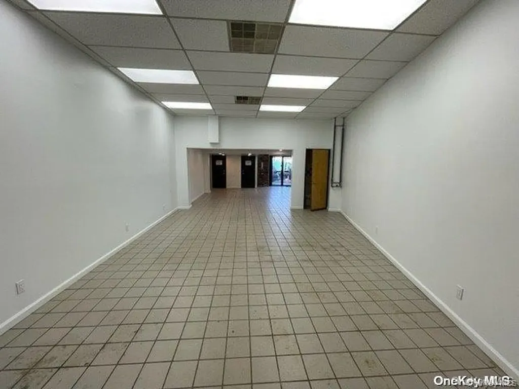 59-78 54 Avenue Maspeth NY 11378