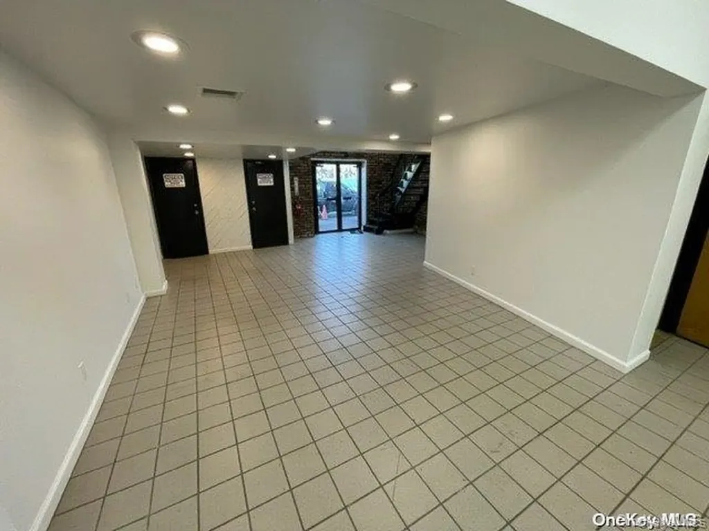 59-78 54 Avenue Maspeth NY 11378